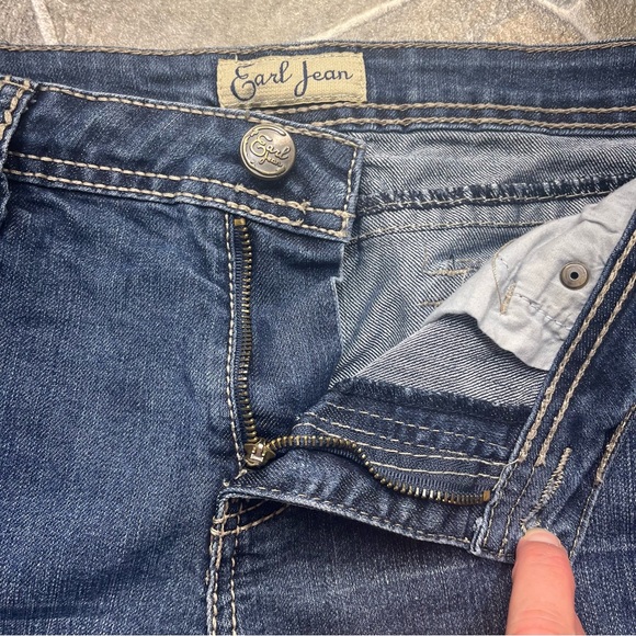 Earl Jean Jean Shorts - Picture 6 of 9